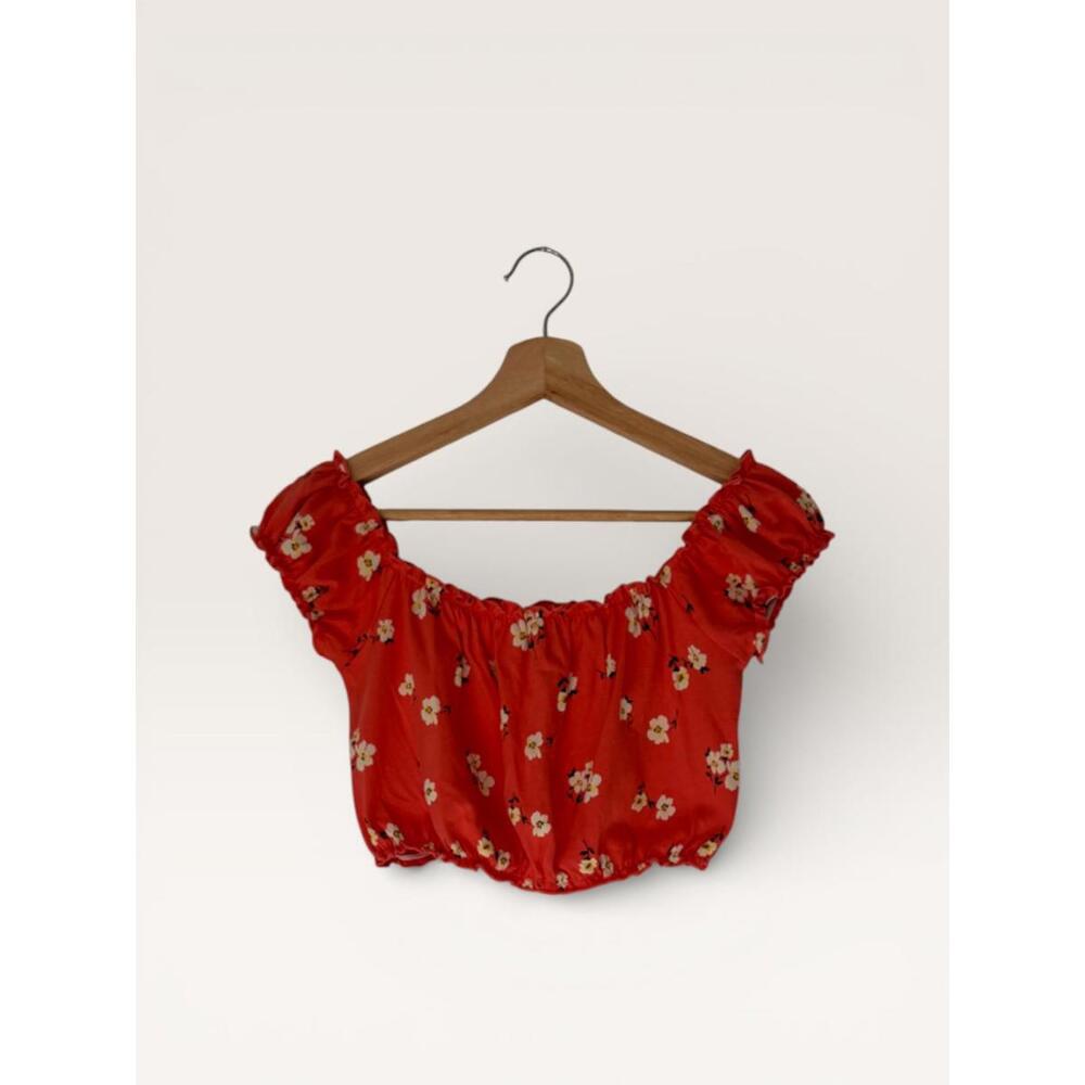 CottageCore Forever 21 Red Floral Off-Shoulder Crop Top